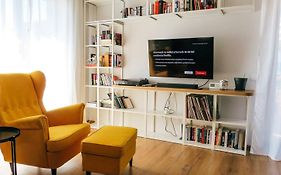 Eden Escape - Private Parking, Kingsize, Quiet